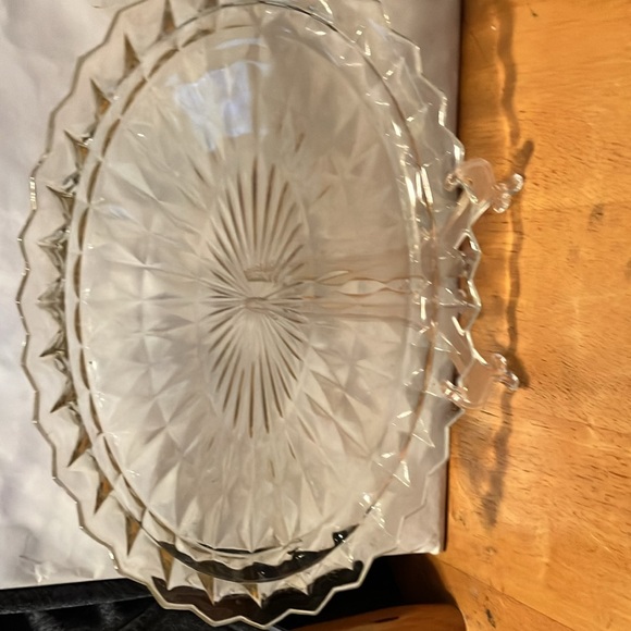 Vintage. 1960s -70s crystal oval shaped 11”-8”serving plate. American brilliant - Picture 2 of 10